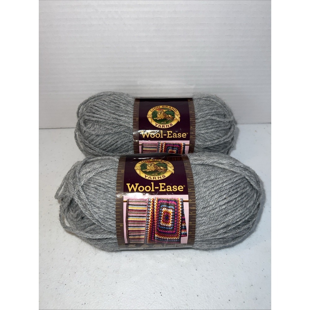 Lion Brand WOOL-EASE Yarn‎ Lot Of 2 Grey Heather 3 Oz